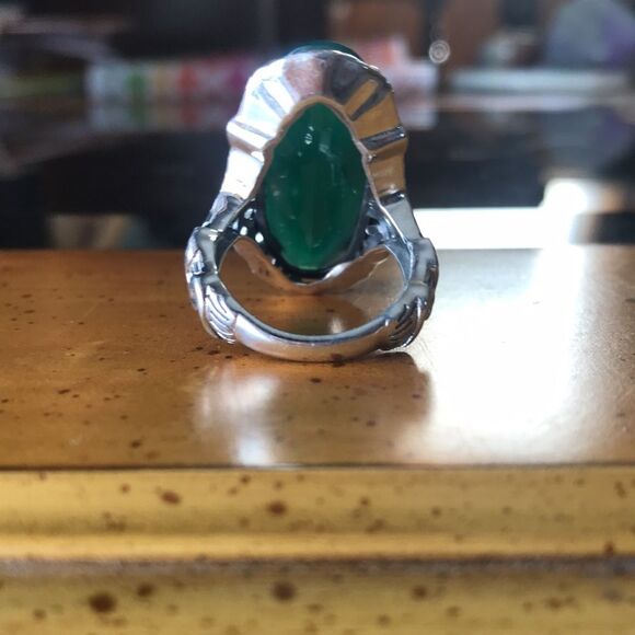 Genuine Onyx Sterling Silver Cocktail Ring Size 7 - Picture 4 of 7